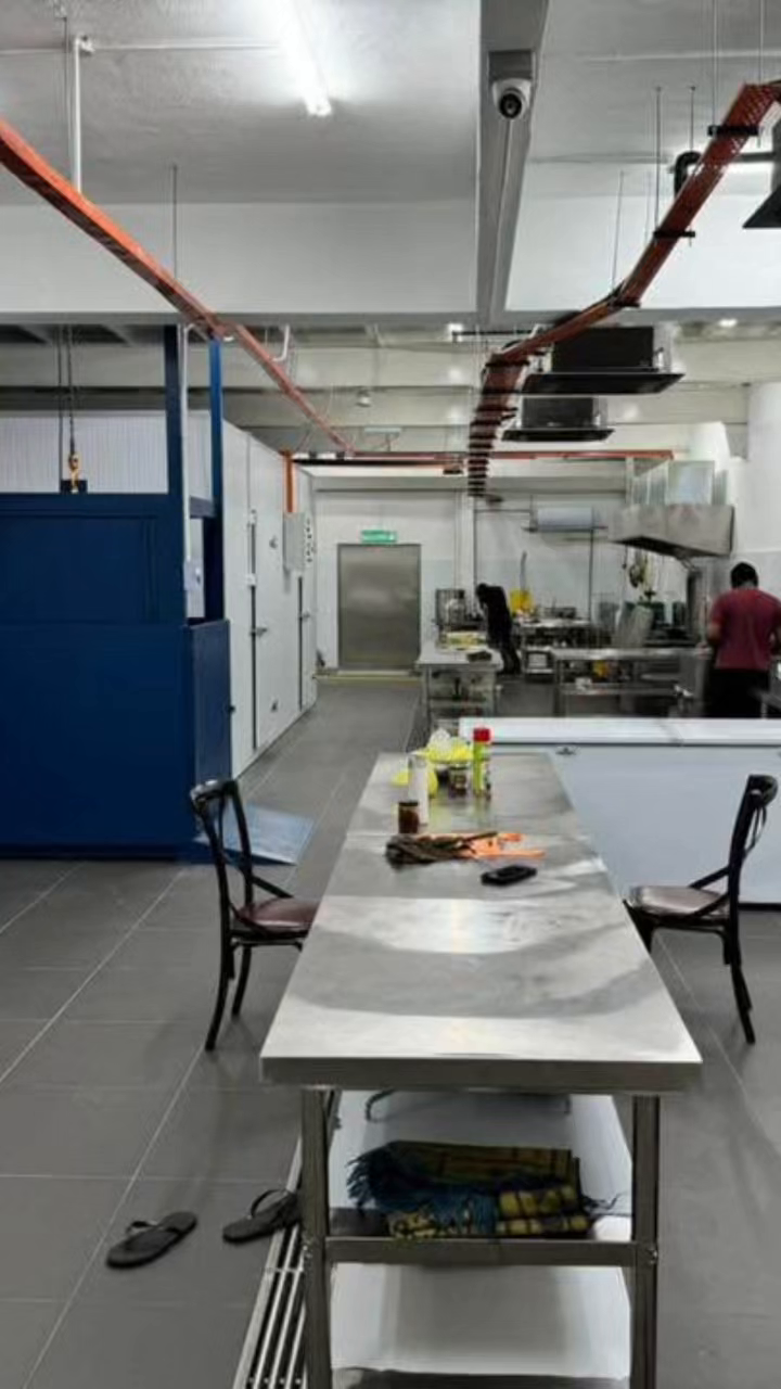 Halal-Certified Central Kitchen – Petaling Jaya