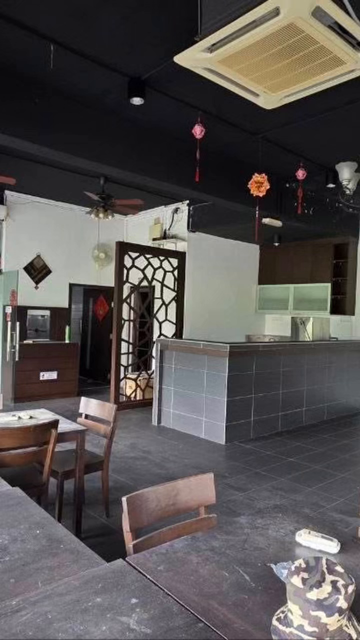 Taman Daya Jalan Nipah 13 Corner Lot 出顶