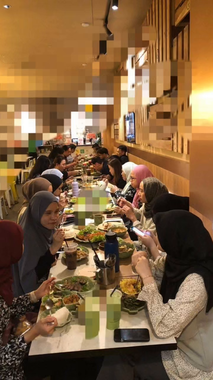 Fully Furnished Thai Kitchen for Sale – 1 Utama