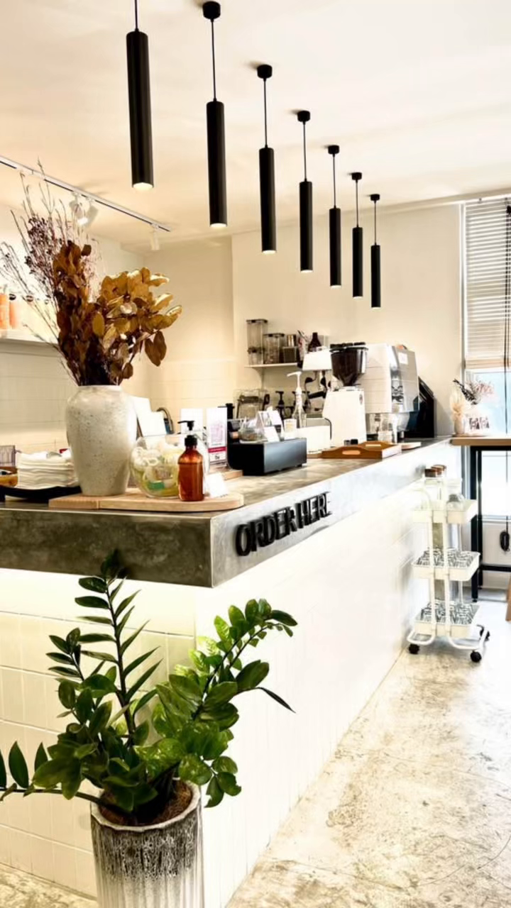 Kajang : BreathtakingCafe for Sale
