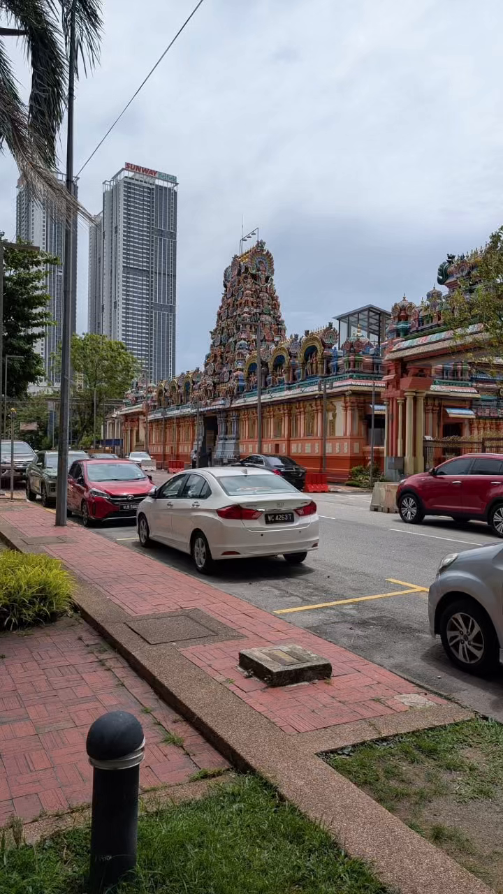 Kuala Lumpur Luxury Café Business