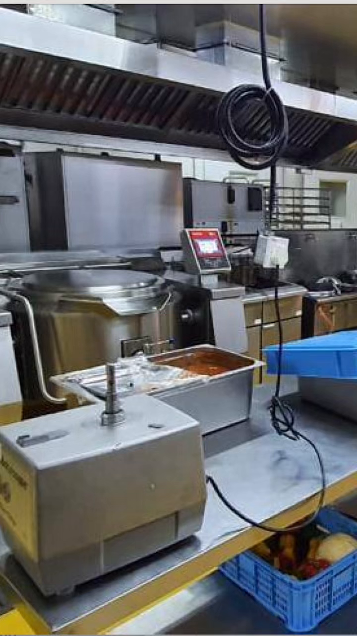 Fully Furnished Central Kitchen Business @ Pantai, Bangsar.