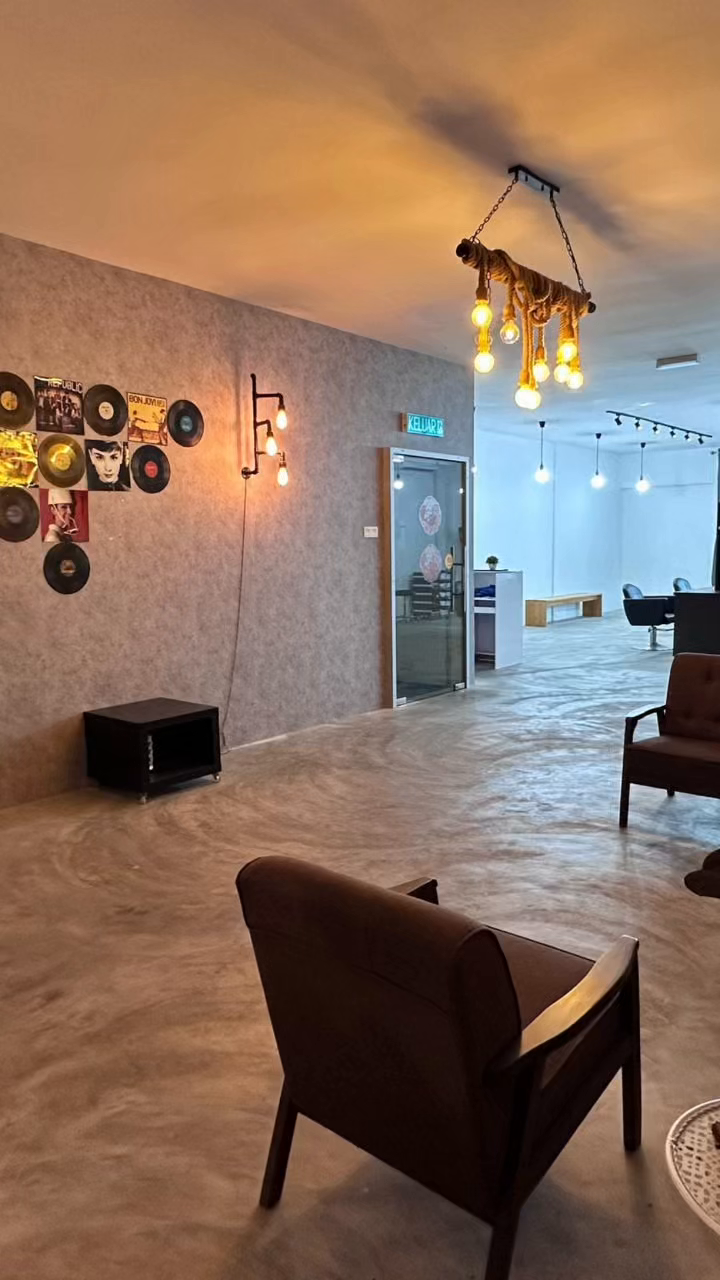 Hair Salon Business for Sale - 古晋旺区